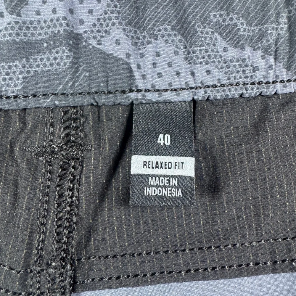 Carhartt LWD Force Mens 40 Shorts Gray Camo Relaxed Fit Rugged Flex Work